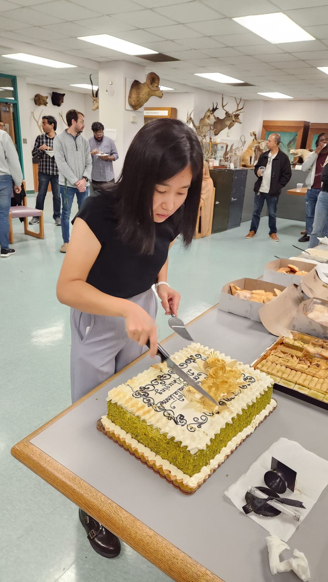 9/29/2023: Congratulations to our newest Ph.D., Dr. Zhuqing Liang