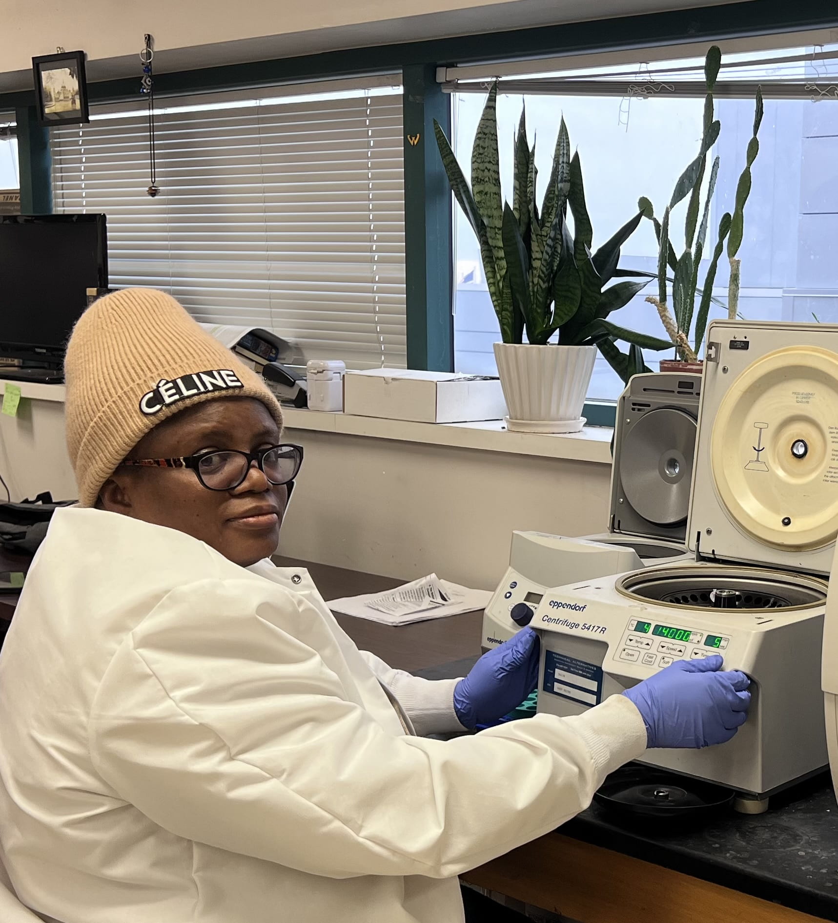 12/23/2023: Welcome to the lab, Justina Thomas! PhD student Justina Thomas joins the Greenberg lab.